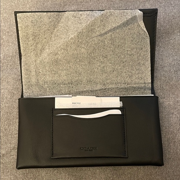 STAR WARS Coach Black Leather Wallet NEW - Picture 4 of 7